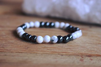 Bracelet howlite et hématite - Carole – Image 3