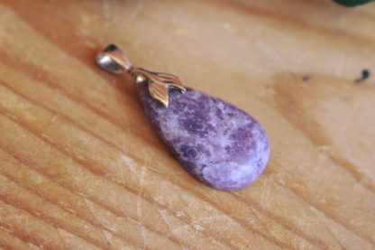 pendentif lépidolite lithothérapie