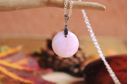 pendentif opale rose pérou lithothérapie pierre naturelle bijoux fait main en france artisanal cadeau femme