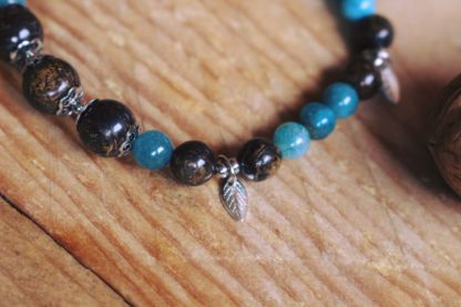 Bracelet bronzite apatite bleue bijoux pierres naturelles lithothérapie fait main fait en france artisan cadeau femme