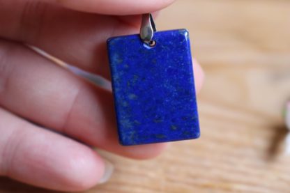 Pendentif en lapis-lazuli pierres naturelles bien-être lithothérapie fait main fabriqué en france cadeau femme