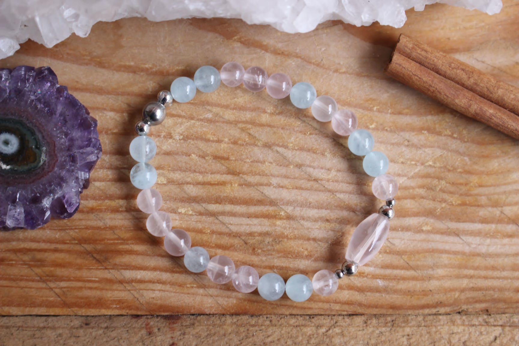 Bracelet en quartz rose et aigue-marine pierres naturelles lithothérapie création bijoux artisanaux cadeau femme