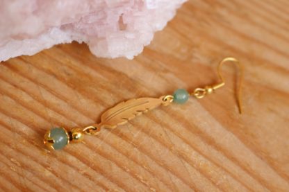 Boucles d'oreilles asymétriques aventurine verte lithothérapie pierres naturelles bijoux originaux made in france cadeau femme