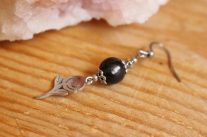 Boucles d'oreilles asymétriques hyperstène lithothérapie pierres naturelles bijoux originaux made in france cadeau femme