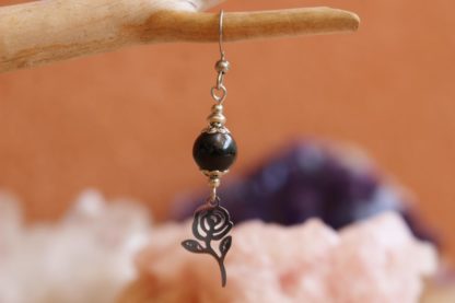 Boucles d'oreilles asymétriques hyperstène lithothérapie pierres naturelles bijoux originaux made in france cadeau femme