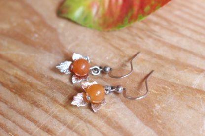 Boucles d'oreilles en calcite orange bijoux artisanaux en pierres naturelles lithothérapie développement personnel bijoux tendance made in france cadeau femme