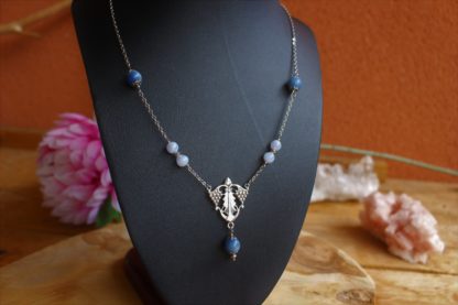 Collier en aventurine bleue et calcédoine bleue pierres naturelles bijoux artisanaux lithothérapie cadeau femme