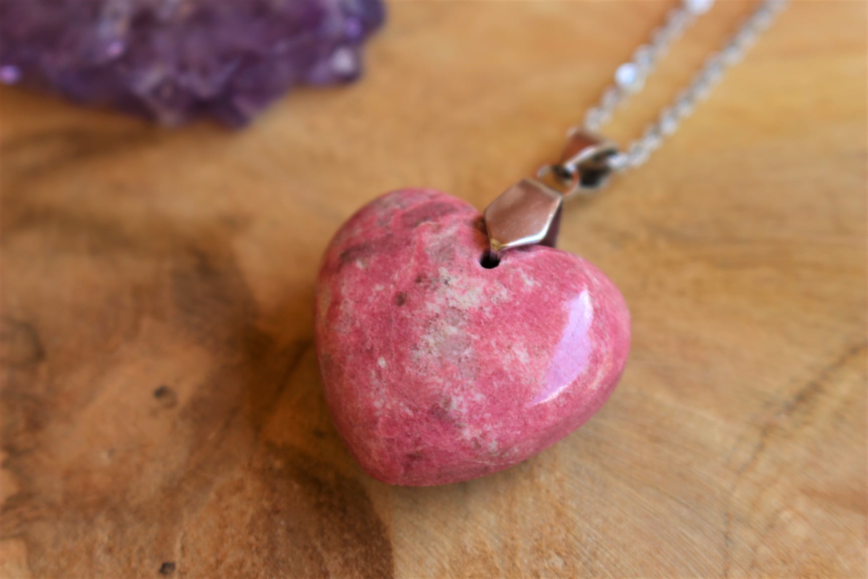 Pendentif coeur en thulite - La Voie Minérale