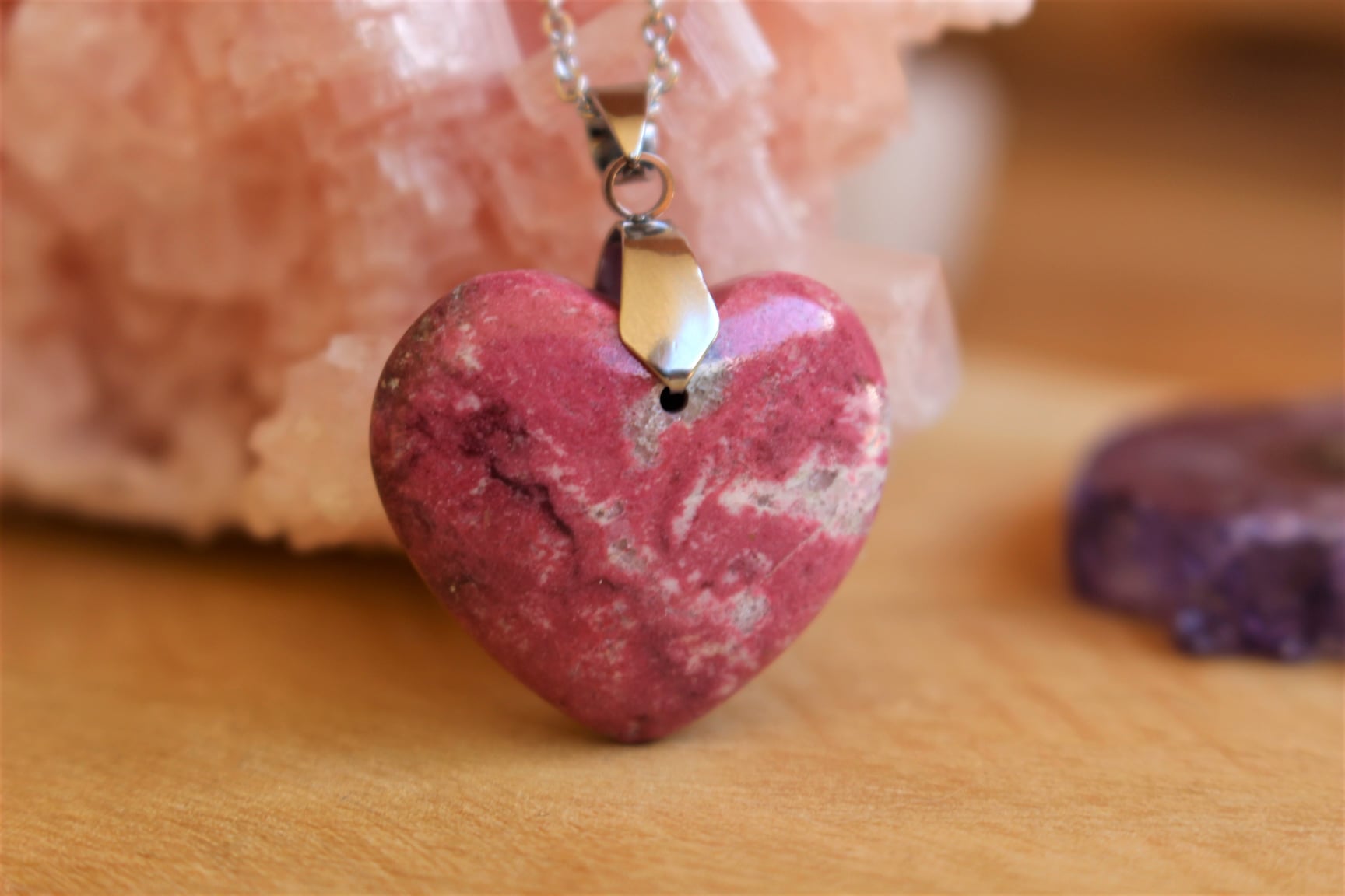 Pendentif coeur en thulite - La Voie Minérale