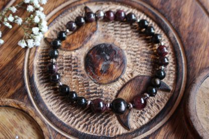 bracelet en hyperstène et grenat bijoux pierres naturelles lithothérapie cadeau femme