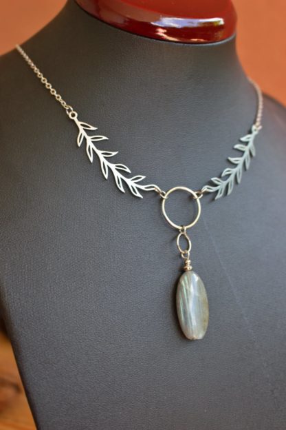 Collier en labradorite pierres naturelles bijoux artisanaux lithothérapie cadeau femme