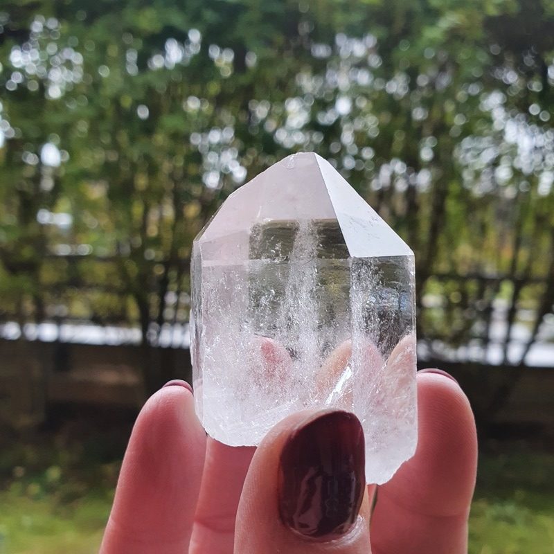 Cristaux naturels d'énergie de pierre de quartz de quartz naturel Cristal 