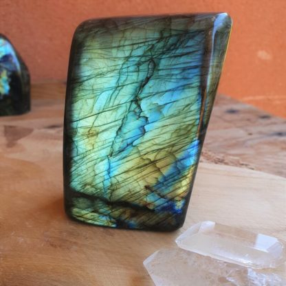 Bloc de labradorite à poser pierres naturelles lithothérapie