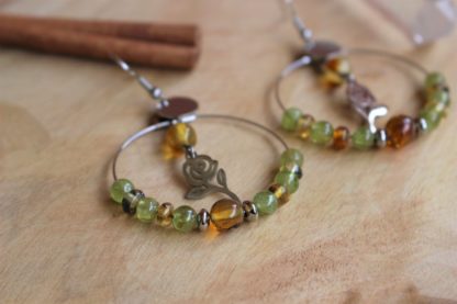 boucles d'oreilles en péridot et ambre lithothérapie bijoux pierres véritables et naturelles