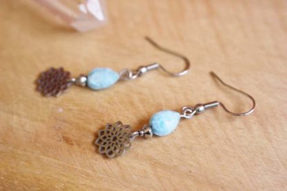 boucles d'oreilles en larimar lithothérapie bijoux pierres véritables et naturelles