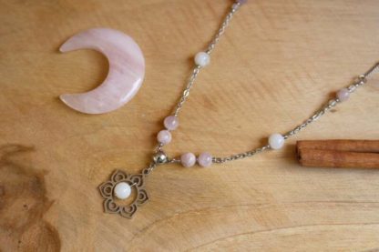 collier en péristérite et kunzite lithothérapie pierres naturelles bijoux artisanaux cadeau femme made in france