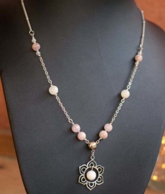 collier en péristérite et kunzite lithothérapie pierres naturelles bijoux artisanaux cadeau femme made in france