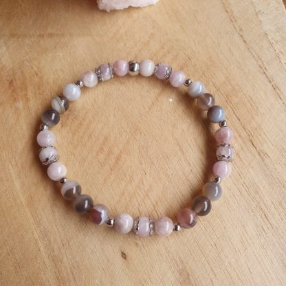 Bracelet en kunzite et agate du botswana pierres naturelles pour la lithothérapie et bijoux