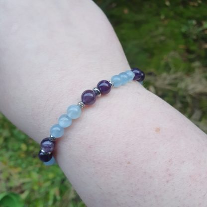 bracelet en aigue-marine et améthyste bijoux pierres naturelles lithothérapie