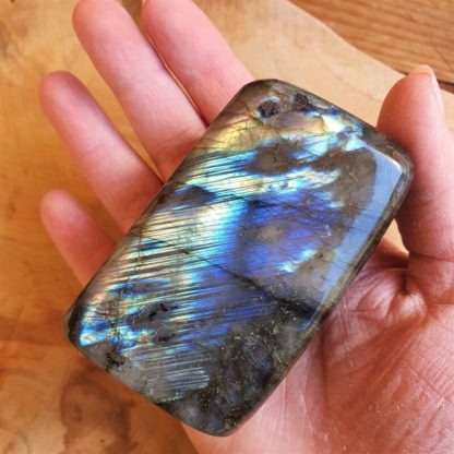 bloc de labradorite pierres naturelles lithothérapie forme libre minéraux