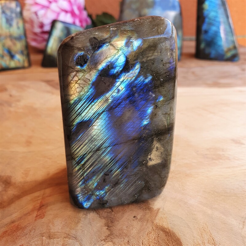 Labradorite Forme Libre Grosse Pierre Naturelle de Haute Qualité