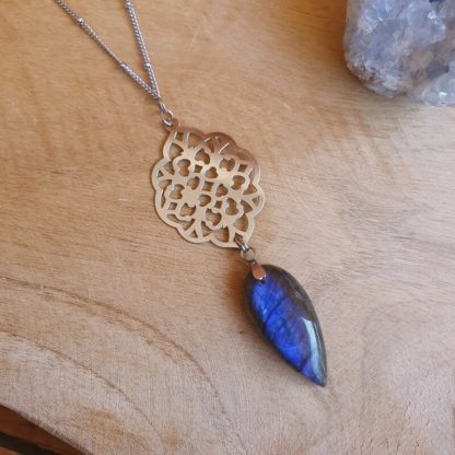 collier en labradorite bijoux pierres naturelles lithothérapie minéraux made in france artisanat