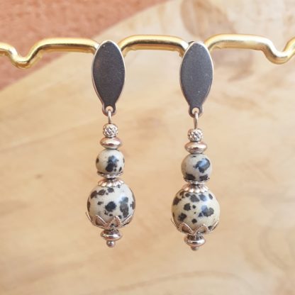 Boucles d'oreilles en jaspe dalmatien pierres naturelles lithothérapie bijoux artisanaux
