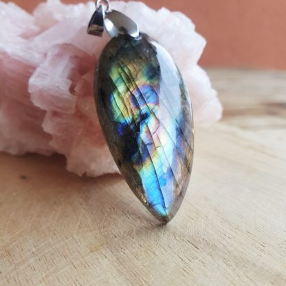 Pendentif en labradorite bijoux pierres naturelles lithothérapie fabriqué en france artisanat