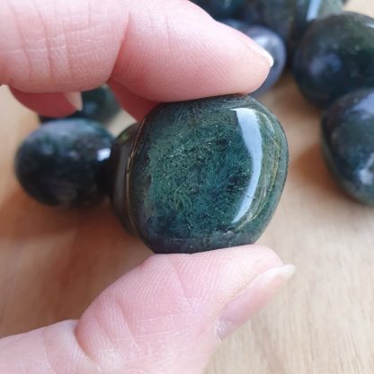 agate mousse pierres naturelles pour la lithothérapie