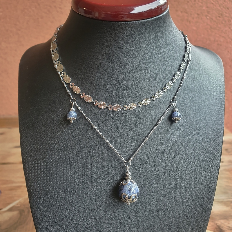 collier en sodalite bijoux lithothérapie pierres naturelles