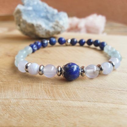 Bracelet lapis-lazuli calcédoine bleue et aigue-marine lithothérapie bijoux pierres naturelles création artisanale