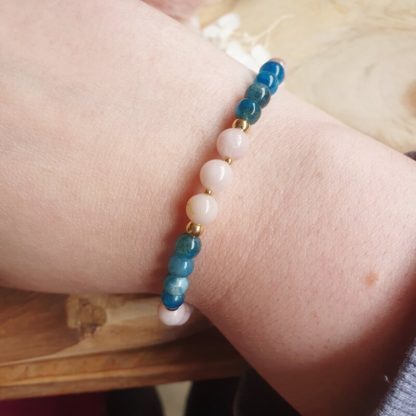 Bracelet en apatite bleue et opale rose bijoux pierres naturelles lithothérapie