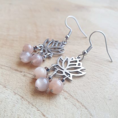 Boucles d'oreilles en pierre de lune bijoux pierres naturelles lithothérapie artisanat