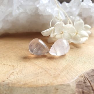 Boucles d'oreilles en quartz rose lithothérapie pierres naturelles minéraux bijoux artisanat de France
