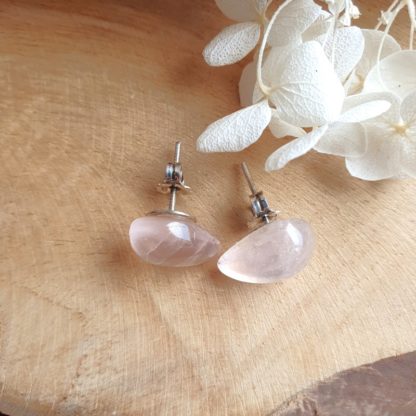 Boucles d'oreilles en quartz rose lithothérapie pierres naturelles minéraux bijoux artisanat de France