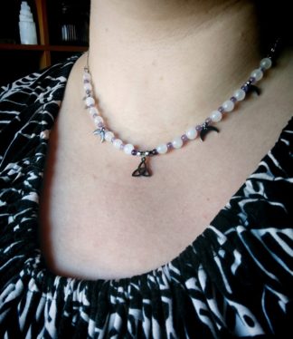 Collier en améthyste et péristérite pierres naturelles lithothérapie