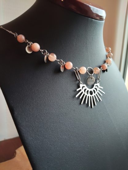 Collier en pierre de lune pierres naturelles lithothérapie bijoux