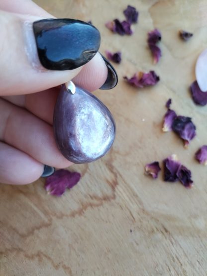 Pendentif lépidolite lithothérapie pierres naturelles